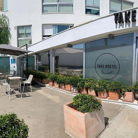 Take Surf Hostel Conil Кониль-де-ла-Фронтера Экстерьер фото